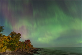 Northern lights over Lake Superior, Upper Michigan